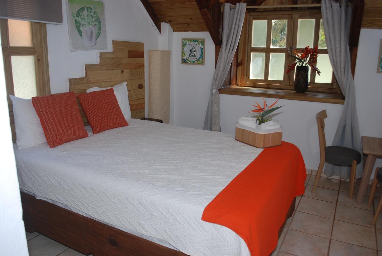 Hotel Rancho Constanza & Cabanas De La Montana Kültér fotó